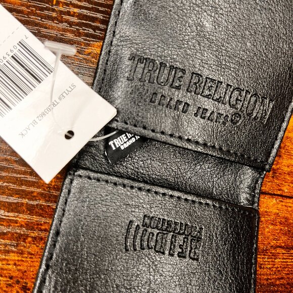 True Religion Wallet - Picture 2 of 6